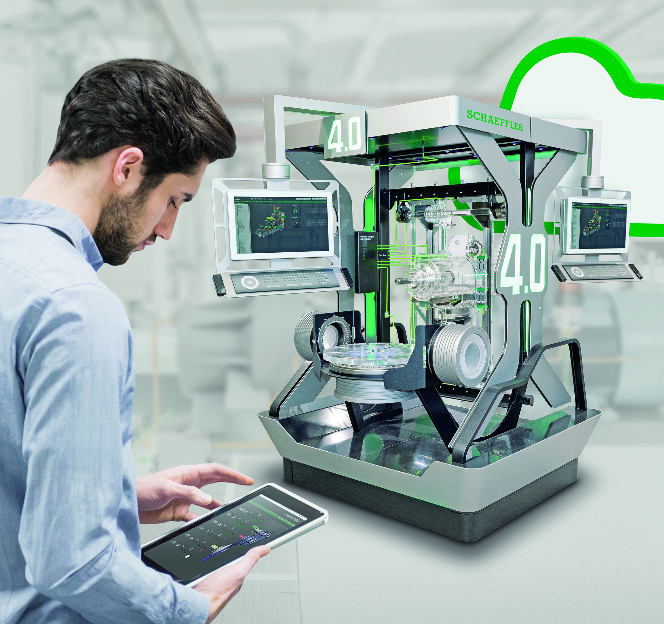 欧盟专员参观舍弗勒展台